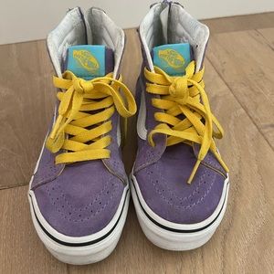 Lisa Simpson Vans size 1